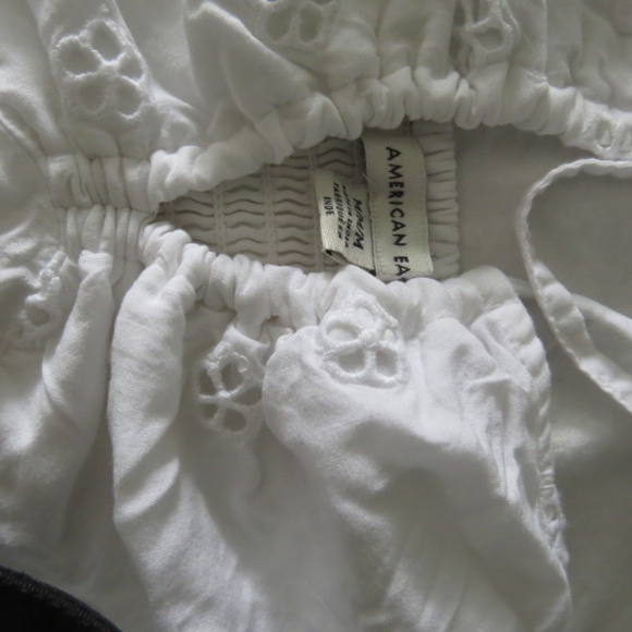 American Eagle Halter Top - Size Medium - Picture 3 of 3